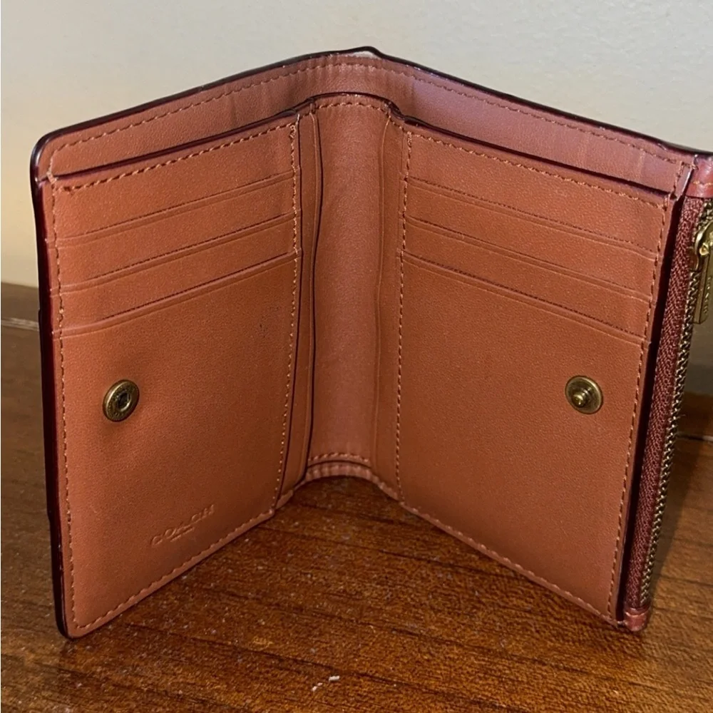 Coach 1941 Signature Logo Bi-Fold Classic Small Wallet Leather AUTHENTIC